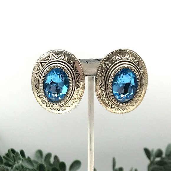 Vintage Blue Crystal Silver-Tone Clip-On Earrings - Picture 6 of 7